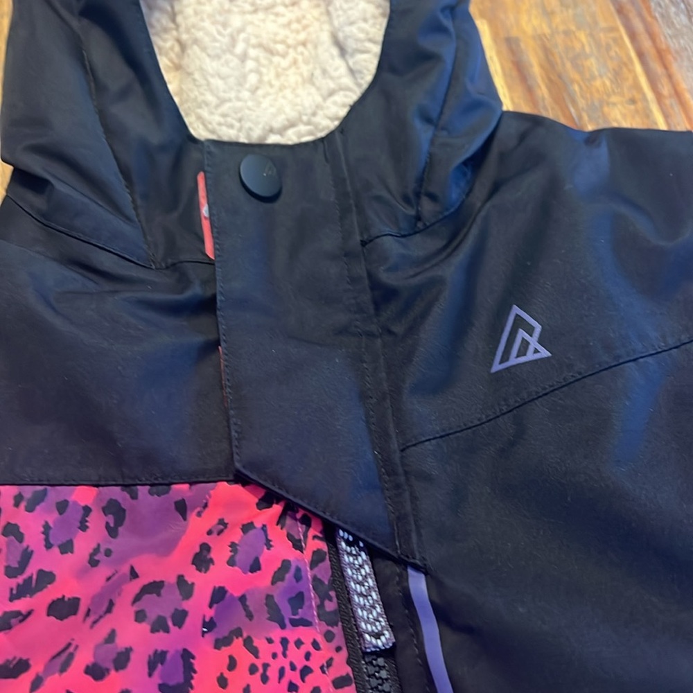 RIPZONE winter jacket - Picture 2 of 10